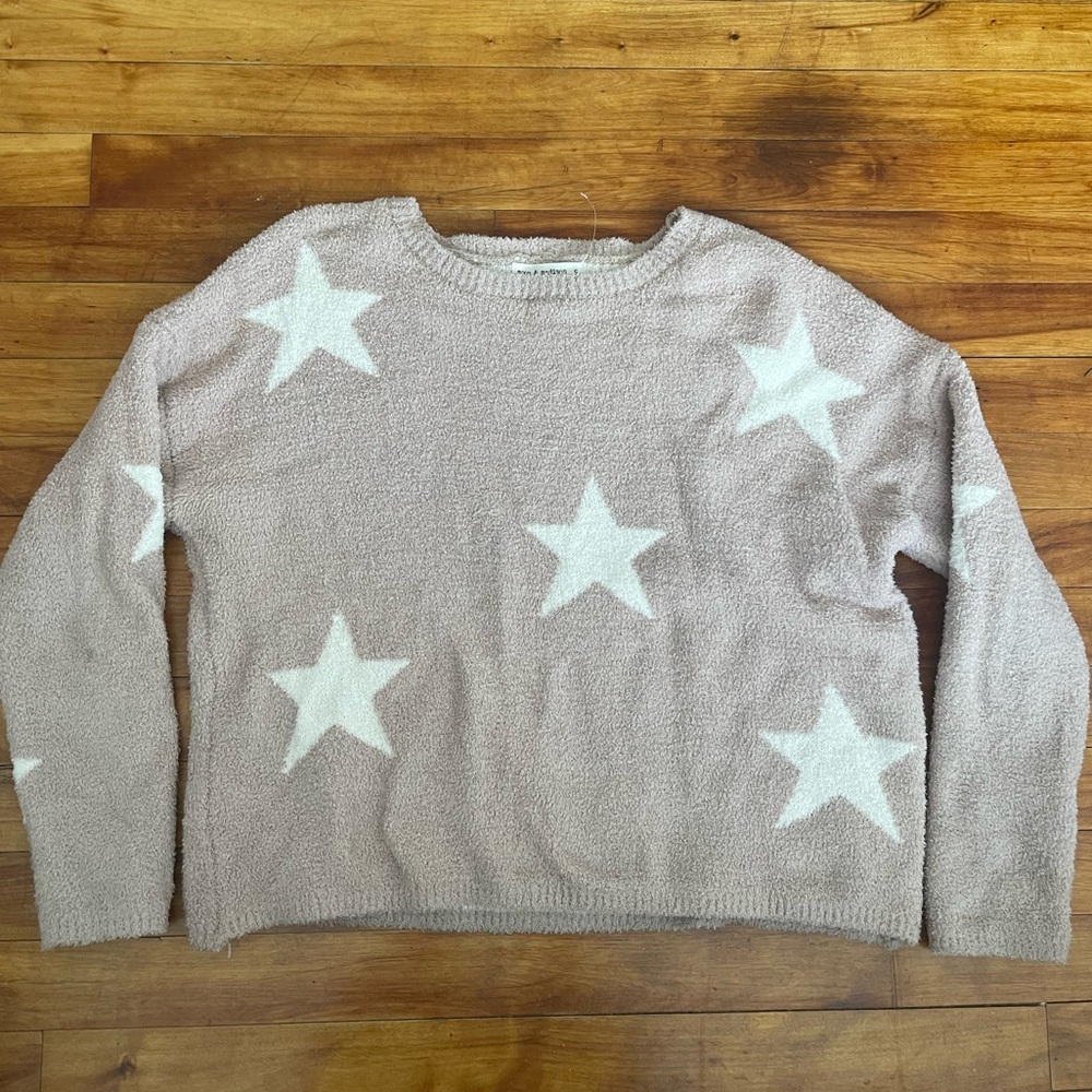 Moon & Madison Blush Fuzzy Pullover Sweater with Stars Sz S